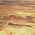 Parquet in castagno da vasi vinari