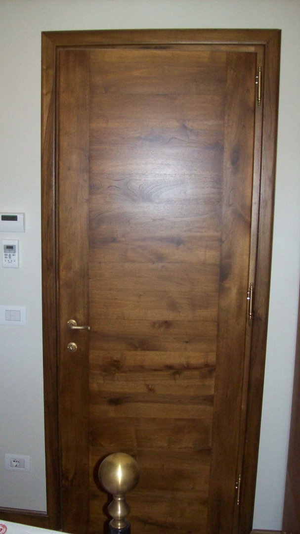 Porte i noce nazionale biondo a fasce traverse