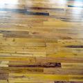  	Parquet di castagno di recupero